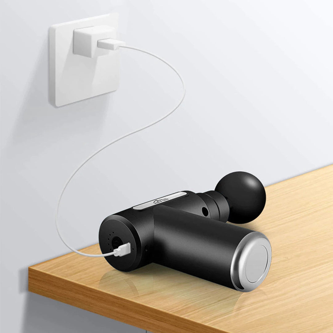 Masszírozó a feszült izmok könnyű és gyors masszírozásához, Media-tech, 4 cserélhető masszírozófej, MT6521