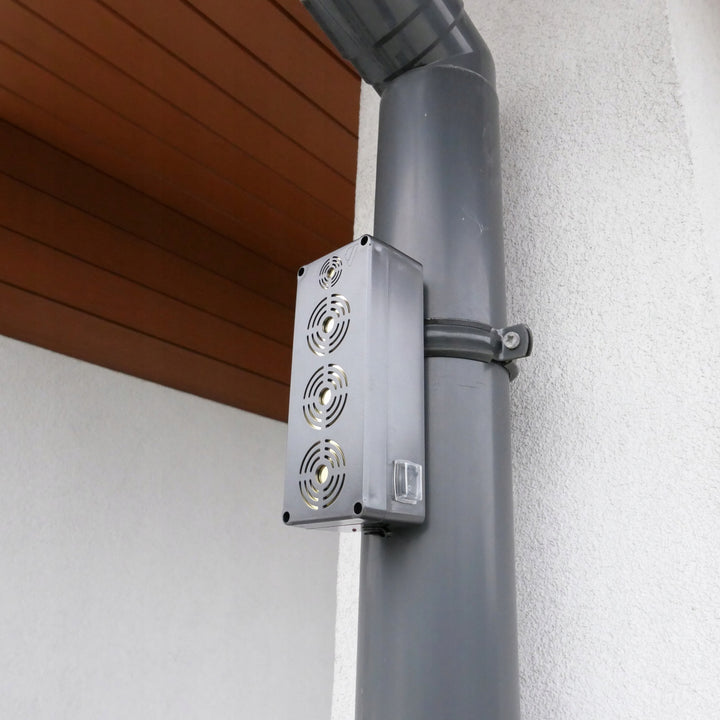 Viano riasztó rágcsálók, nyestek, egerek és patkányok ellen, négy ultrahangos jeladó, 4 Ah-s lítium-ion akkumulátor, King