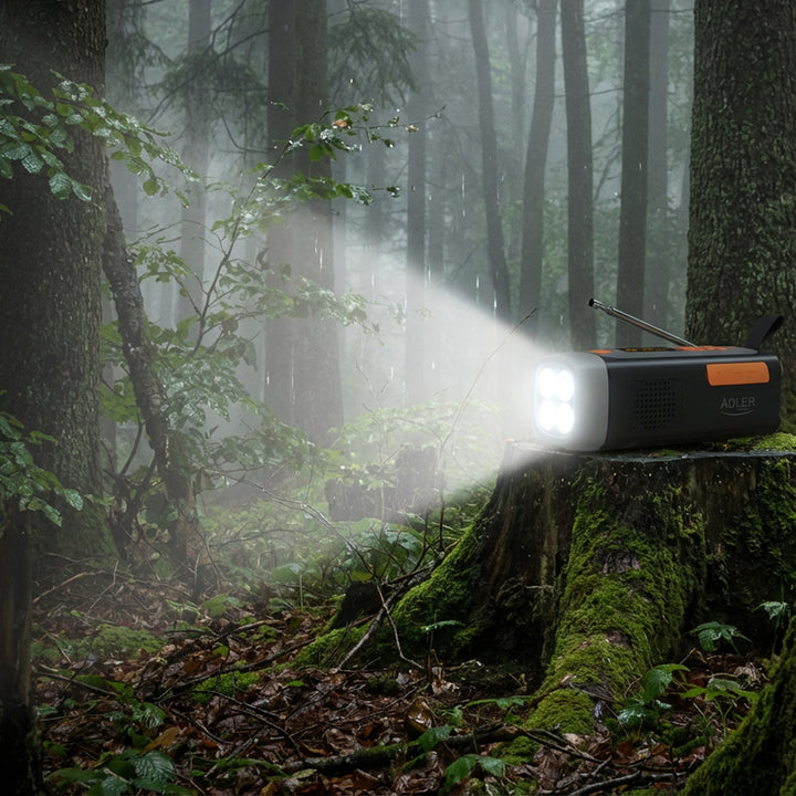 Adler vészhelyzeti rádió napelemmel, kézi hajtóművel és power bankkal, Bluetooth 5.0, 4 W-os LED-es zseblámpa, 4500 mAh, AD 1920