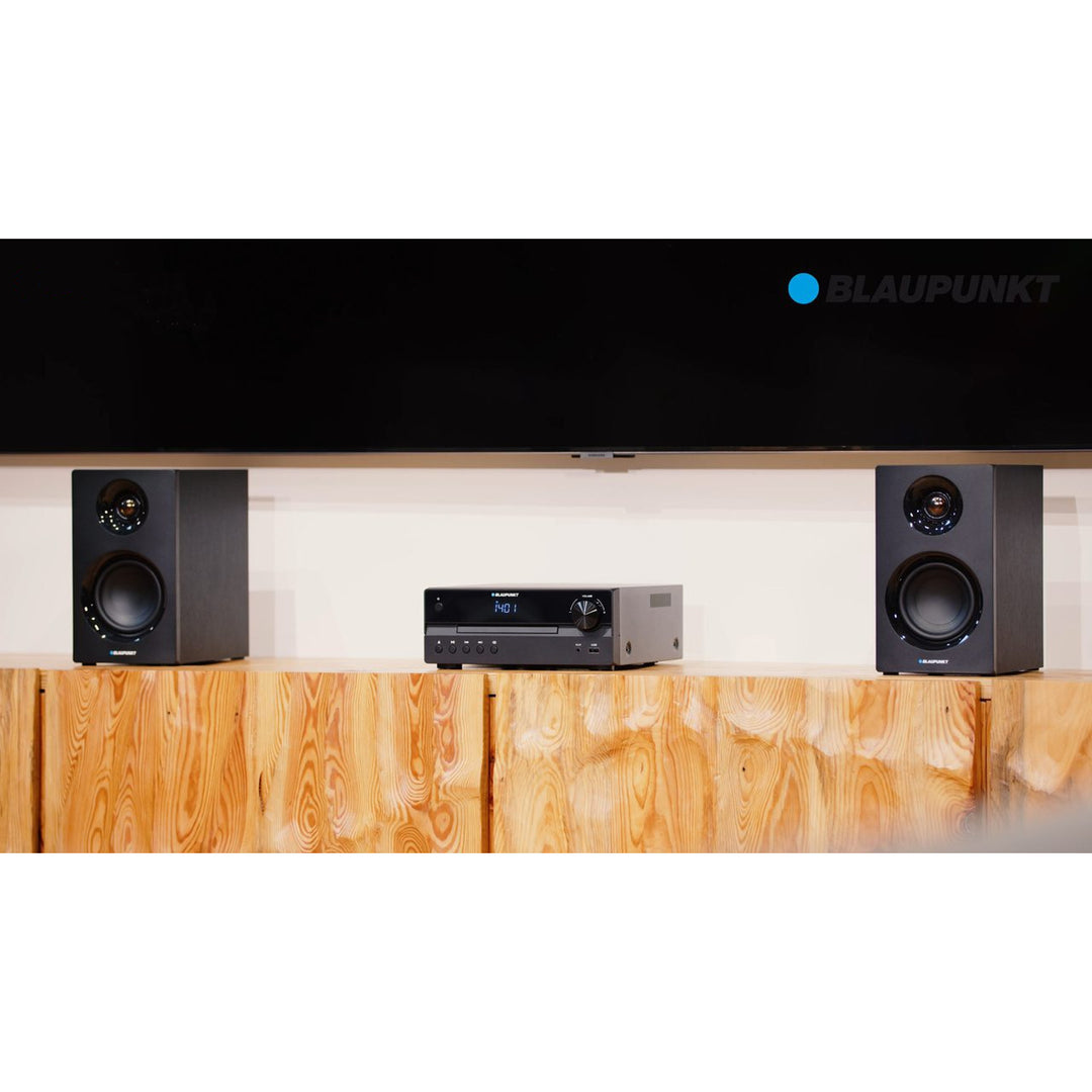 Blaupunkt mikrohangrendszer, 240 W teljesítmény, HDMI/CD/USB/FM/BT/PLL, paraméteres hangszínszabályzó, LED-kijelző, óra és ébresztőfunkció, fekete, MS55SUB
