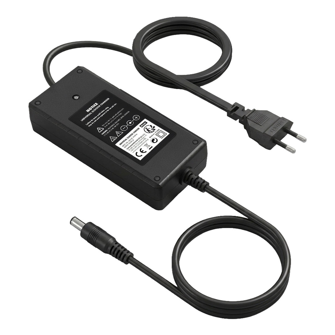 Maclean Energy univerzális töltő / tápegység, elektromos rollerekhez, 42 V DC, 2 A, max. 85 W, gyors töltés, 6 csatlakozó, MCE667