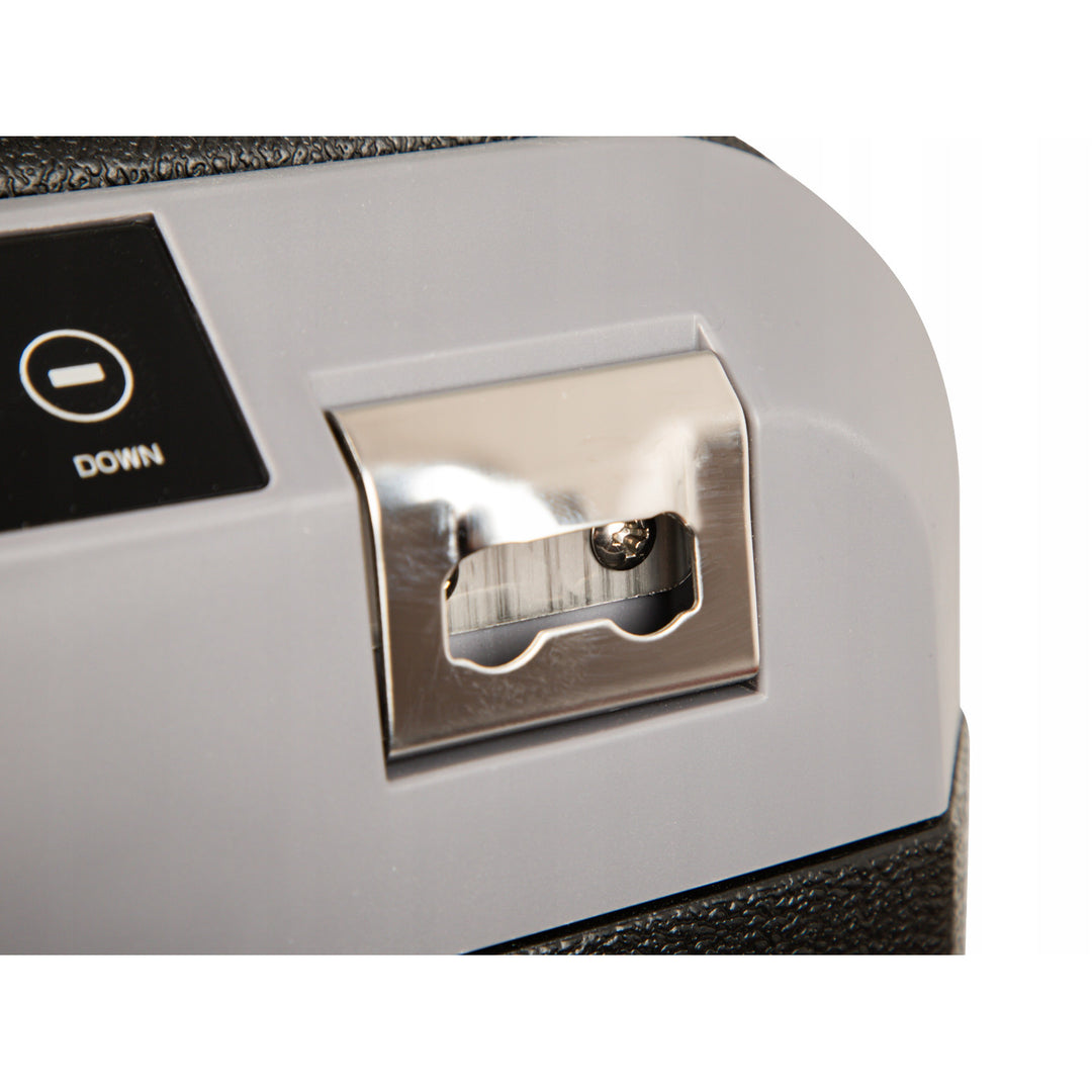 Blow kompresszoros autós hűtőtáska, 35 literes űrtartalom, érintőképernyős vezérlőpanel, 12 V, 24 V és 230 V, USB-C csatlakozó, 44-208#