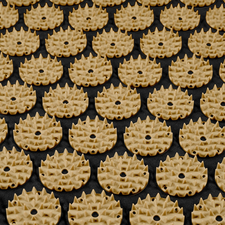 Akupresszúrás tüskés egészségügyi szőnyeg párnával, 110x42 cm, XL, arany tüskék, Rebel Active