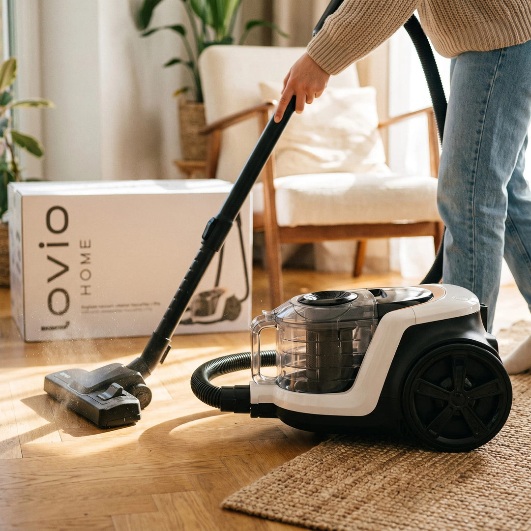 LOVIO VacuuFlex L PRO LVCVC004 zsák nélküli porszívó, 899 W, 3 l, távirányítóval